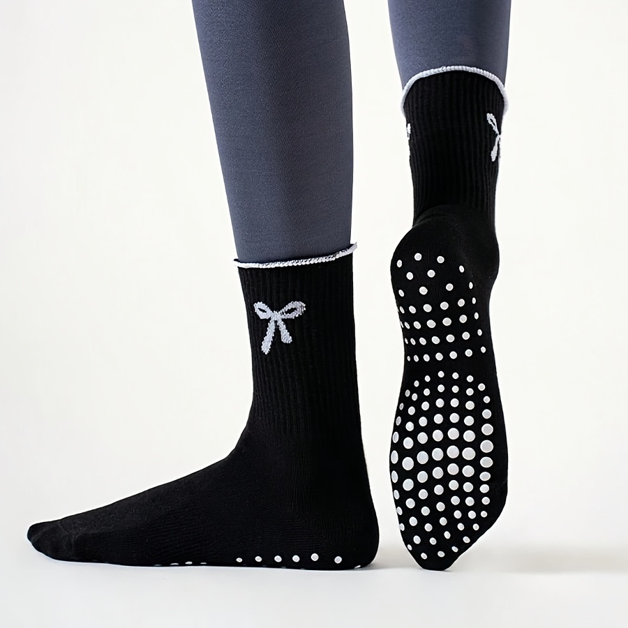 Black long tube sports socks w - Yoga Fitness Youtube recension och pris