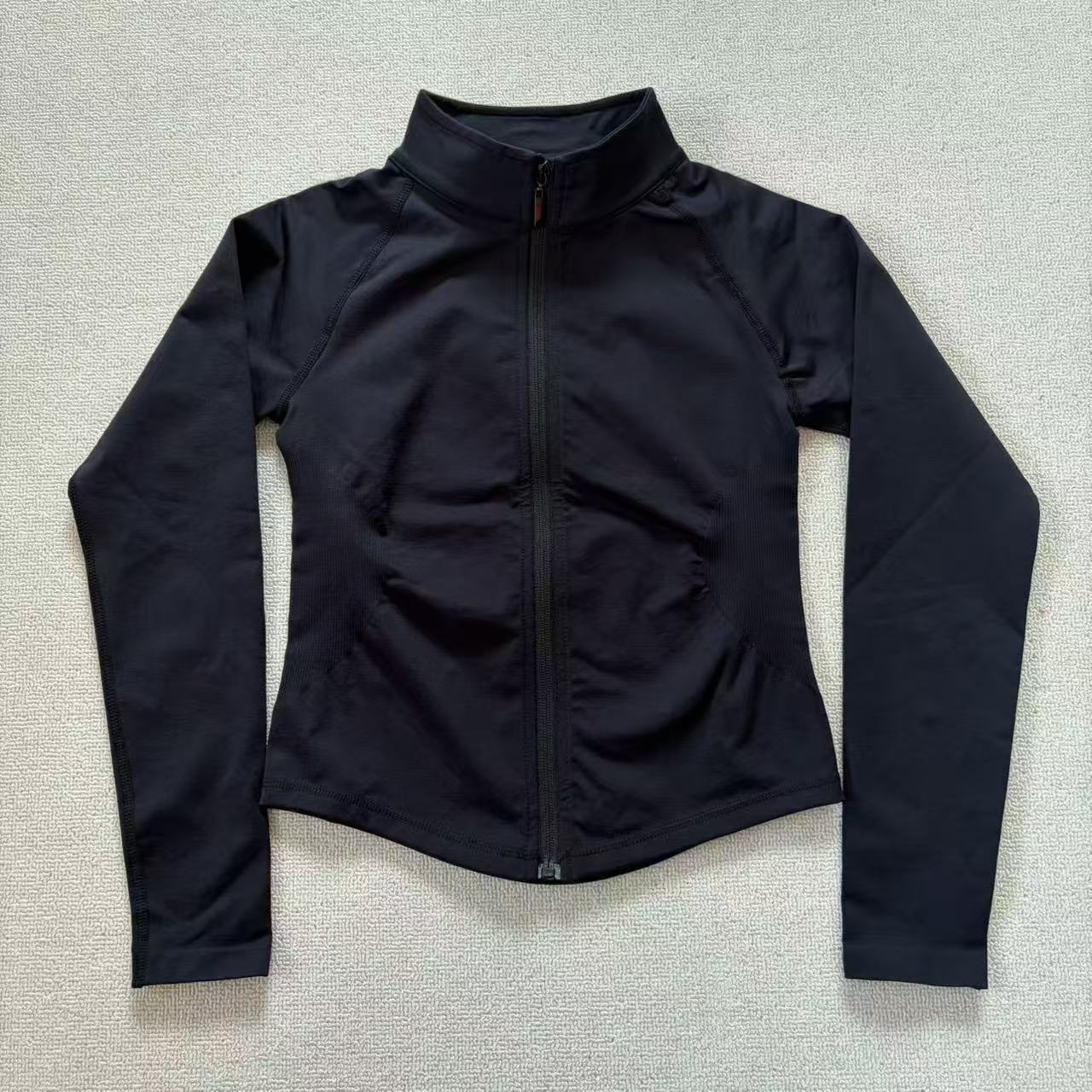 DF Women's Fitness, Running, E - Yoga Fitness Jacket recension och pris